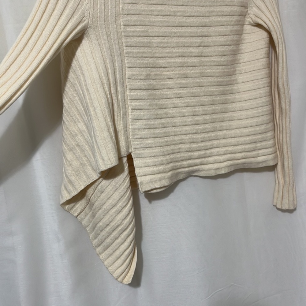 Club Monaco Asymmetrical Cream Sweater - Picture 2 of 4